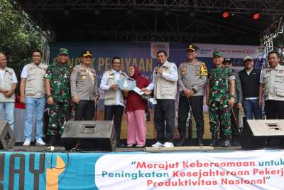 Kapolresta Tangerang Dampingi Kapolda Dan Gubernur Banten Hadiri Perayaan Puncak May Day 2025