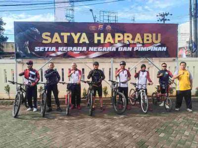 Jum'at Berkah Polsek Cisoka BERSEPEDAH