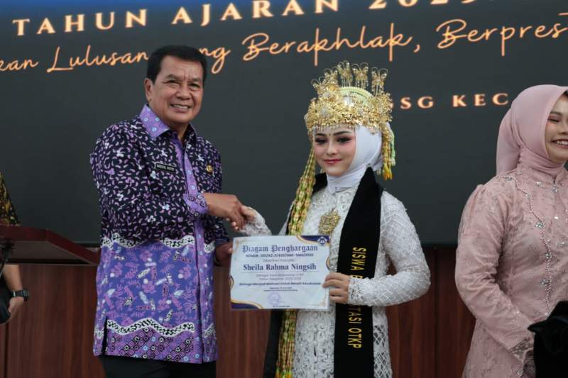 Bupati Tangerang Bangga Kebangkitan SMK Satya Muda Gemilang, Lepas Purnasiswa Angkatan Pertama
