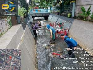 Pemkot Tangerang Kerahkan 700 Petugas Lapangan Normalisasikan Saluran Air Antisipasi Banjir Berkelanjutan