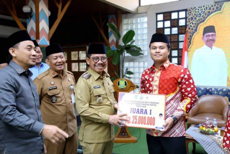 Prestasi MTQ Tahun 2026 Kota Tangerang meningkat, Walikota Tangerang, H Sachrudin Serahkan Bonus Rp 1 miliar
