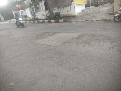 Dampak Efisiensi, Jalan Kabupaten di Lebak Disulap Jadi Jalan Perumahan oleh PUPR