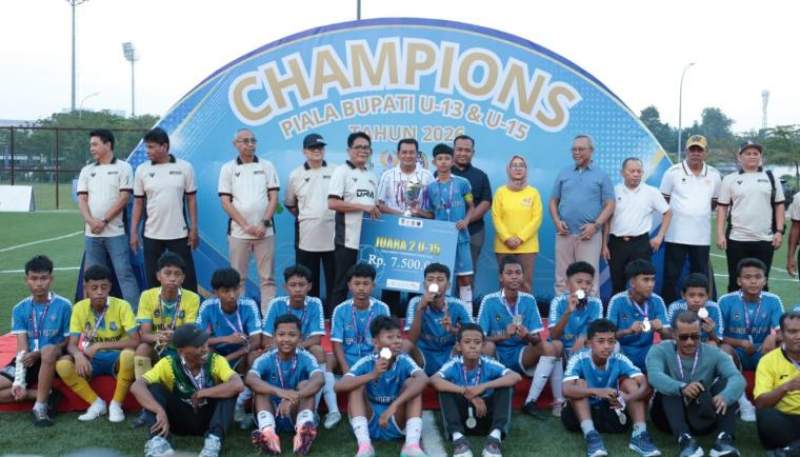 Tutup Piala Bupati Cup U-13 dan U-15 Tahun 2026, Bupati Tangerang: Ajang Cetak Bibit Pesepakbola Masa Depan