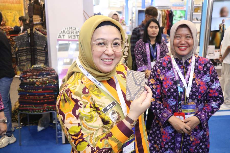 Hadiri Pameran Trade Expo Indonesia (TEI) ke-41 di ICE BSD, Wabup Intan Dorong Kerajinan Lokal Tembus Pasar Ekspor