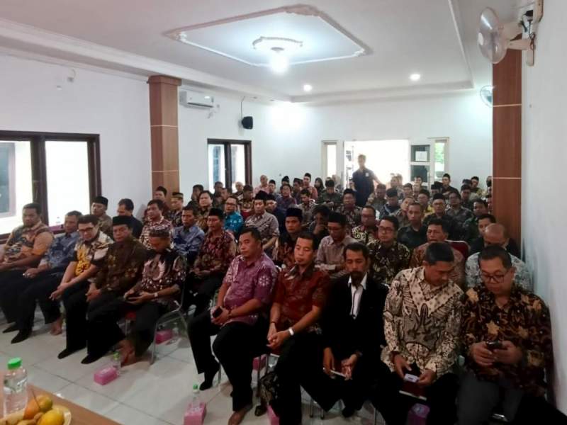 Pelantikan 86 Ketua RT Desa Ciantra, Kades Tekankan Peran Garda Terdepan Pelayanan