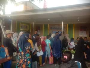 Stand Disdukcapil Kota Tangerang Diserbu Warga Selama Festival Cisadane 2026, Layani Lebih dari 100 Pemohon per Hari