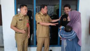 Sambangi Bayi 10 Bulan Dengan Penyakit Jantung Bawaan di Cikupa, Bupati Tangerang Pastikan Pengobatan Hingga Kebutuhan Susu Ditanggung Pemkab Tangerang