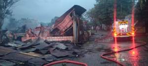 Berjibaku hingga Subuh, BPBD Kota Tangerang Berhasil Jinakan Amukan Api di Galeong Karawaci