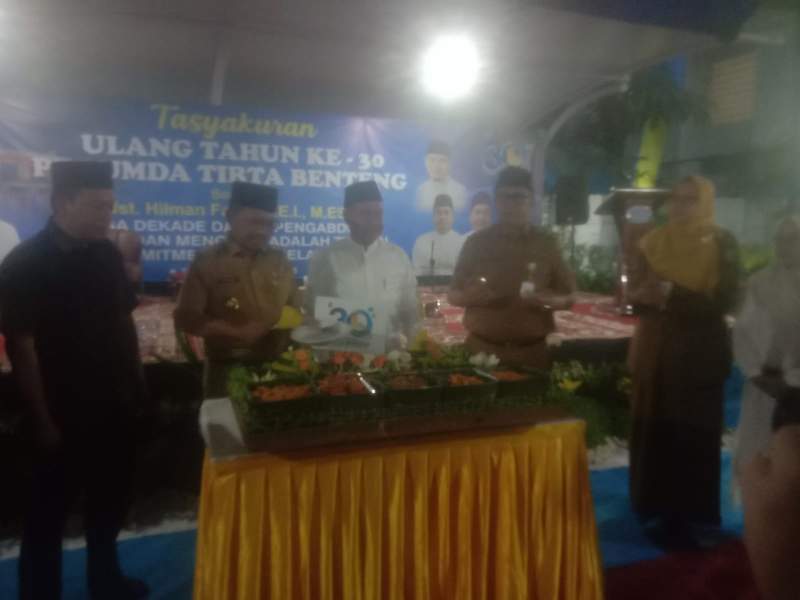 Tasyakuran 30 Tahun Perumda Tirta Benteng: Ust. Hilman Fauzi Ajak Syukuri Nikmat dan Tingkatkan Pelayanan untuk Masyarakat