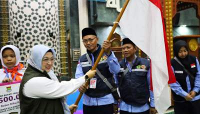 393 Calon Haji Kabupaten Tangerang Dilepas dengan Haru