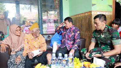 Jelang Hari Pahlawan, Bupati Tangerang Kunjungi Rumah Veteran Perang