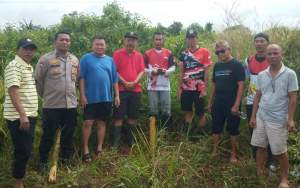 Warga Adiyasa Bingung, TPU Penuh Sampai Ada Yang Di Makamkan Pinggir Parit