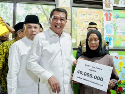 BUPATI TANGERANG BERSAMA BAZNAS SERAHKAN ZIS SEBESAR RP. 126 JUTA UNTUK 252 PENERIMA MANFAAT
