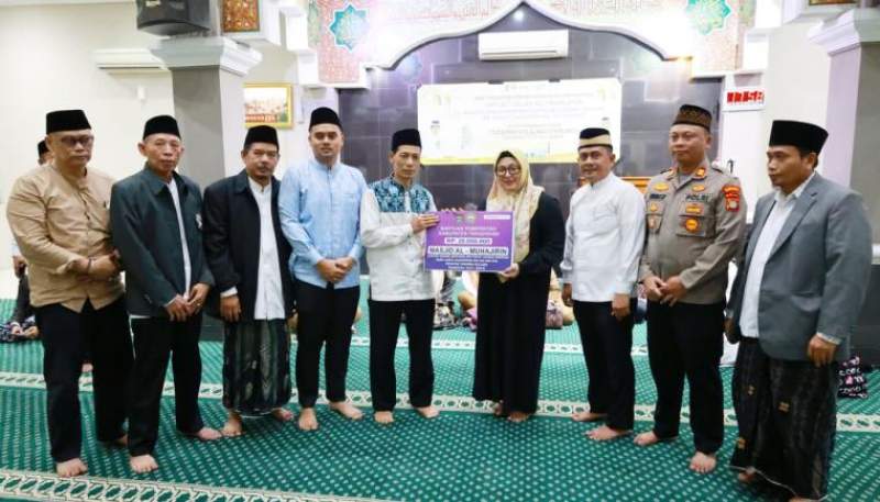 Tarling di Kelapa Dua, Wabup Intan Tekankan Pentingnya Masjid Sebagai Tempat Pembentukan dan Penguatan Akhlak dan Moral