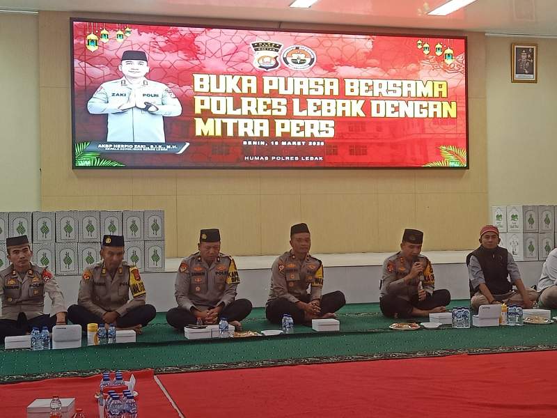 Kapolres Lebak AKBP Herfio Zaki Pererat Sinergitas dengan Insan Pers Lewat Buka Puasa Bersama