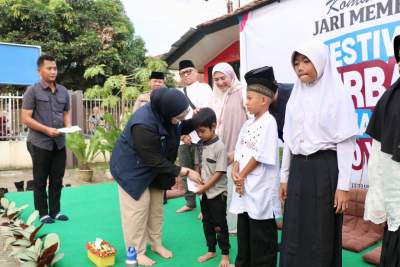Wabup Intan Hadiri Festival Berbagi Bahagia Bersama 200 Anak Yatim di Kecamatan Curug
