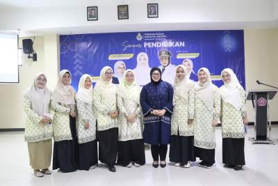 Buka Seminar Pendidikan, Wabup Intan: Keluarga Harus Jadi Benteng Hadapi Potensi Resiko Laten Era Digital