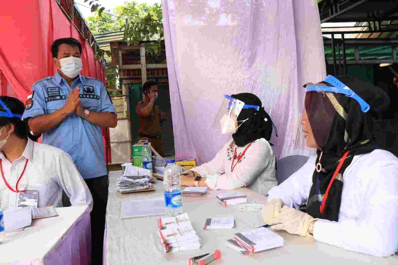 Sekda Monitoring Pilkades Serentak di Tiga TPS, 70 Gerai Vaksin Disiapkan