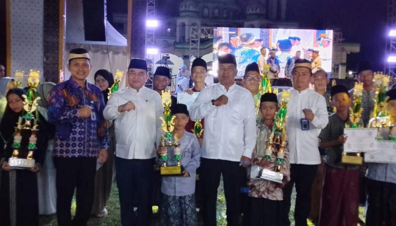 Tutup MTQ Ke-13 Kecamatan Jayanti, Sekda Minta Orang Tua Peduli Pendidikan Anak