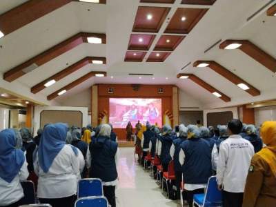 Perkuat Akurasi Data Keluarga, DP3AP2KB Kota Tangerang Bekali 104 Kader PPKBD Gunakan Aplikasi SIGA