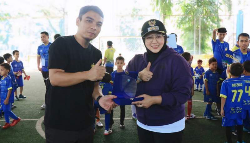 Wabup Intan Dorong Orang Tua Terapkan Pola Parenting Yang Baik Dan Menyenangkan Bagi Anak