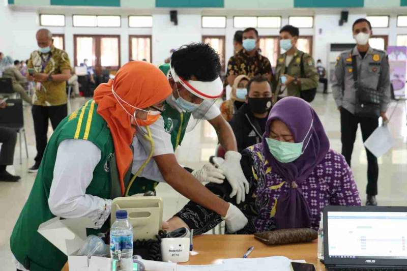 Pegawai Pemkab Tangerang Gelar Vaksinasi COVID-19 Tahap II Periode 1