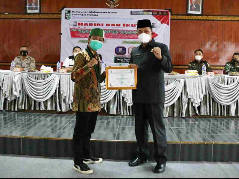 PLH Bupati Hadiri Seminar Kedaerahan Dalam Rangka Memaknai HUT OKU Ke-111