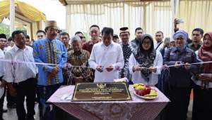 Resmikan Kantor Desa Buaran Jati, Bupati Maesyal: Tingkatkan Pelayanan dan Sistem Pemerintahan