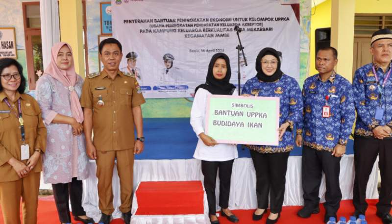 Wabup Intan: Bantuan Ekonomi Kampung KB Dongkrak Perekonomian Keluarga