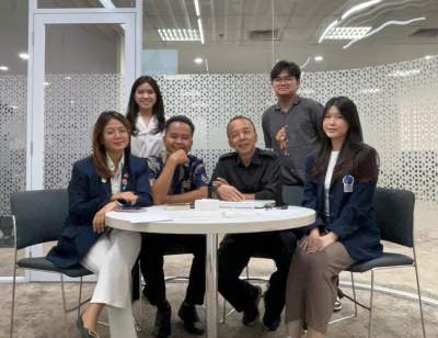 Wartawan Berbagi Pengalaman Di Universitas Multimedia Nusantara