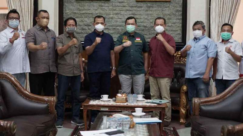 PLH Bupati OKU Terima Kunjungan Ketua Umum KONI Sumsel