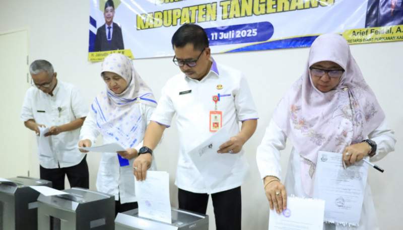 Wujudkan Tertib Arsip, Dinas Perikanan Musnahkan 141 Arsip Kadaluarsa