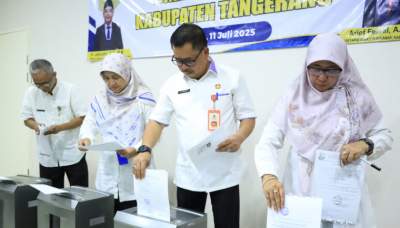 Wujudkan Tertib Arsip, Dinas Perikanan Musnahkan 141 Arsip Kadaluarsa