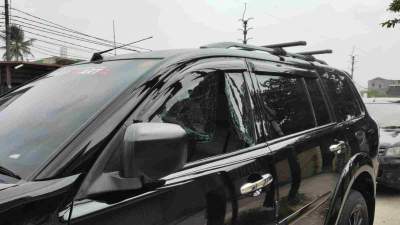 Rawan Pencurian Pecah Kaca, Mobil Anggota LSM Geram Jadi Korban Saat Shalat Jum'at Di Cikupa