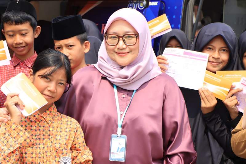 PT. BPR Kerta Raharja Gemilang Dorong Budaya Menabung Pelajar melalui Program One Student One Account