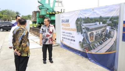 Kepala LLDIKTI Wilayah IV Tinjau Kesiapan Kampus UNITOP dan Polytechnic Volunteer di Kabupaten Tangerang