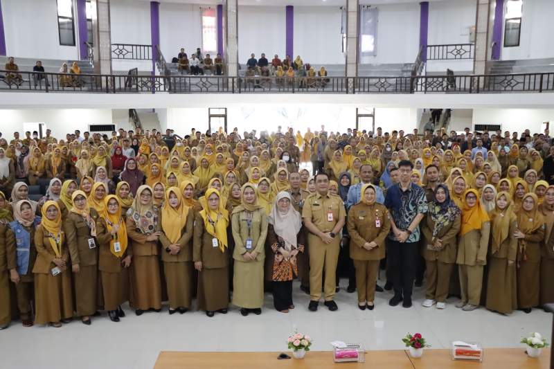 Revolusi Pendidikan Kabupaten Tangerang: 500 Guru SD Dibekali TIK untuk Pembelajaran Interaktif