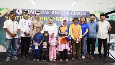 Wujud Kepedulian, Pemkab Tangerang dan Komunitas Jogging Cisauk Santuni 220 Yatim Dhuafa