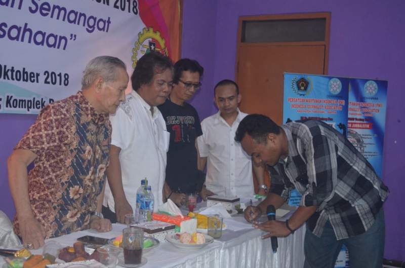 Sri Mulyo Nahkodai Koperasi PWI Kabupaten Tangerang