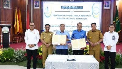 Bupati dan Wali Kota Tangerang Tanda Tangani Pembaharuan Perjanjian Hibah Aset Antar Perumdam