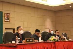 Wabup Tangerang Membuka Rapat Pembahasan Terhadap LKPJ Tahun Anggaran 2020
