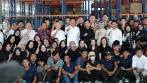 Bupati Tangerang Bersama Wagub Banten Dampingi Wapres Gibran Tinjau Industri Motor Listrik