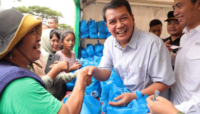 Bupati Tangerang Hadiri Bazar Sembako Murah, Wujud Nyata Kepedulian HIPMI