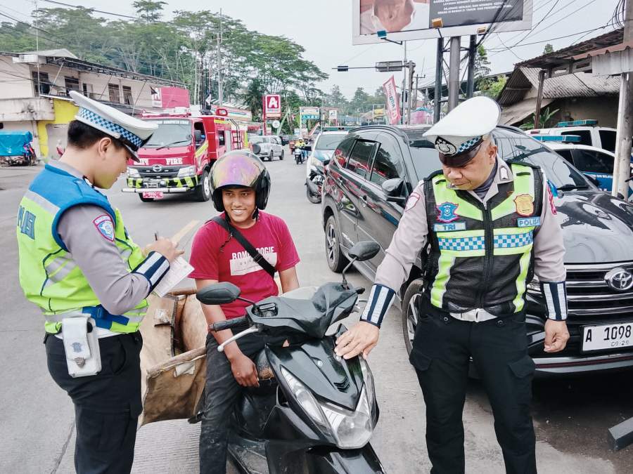 Operasi Patuh Maung 2026, Satlantas Polres Lebak Tertibkan Pelanggar Lalu Lintas
