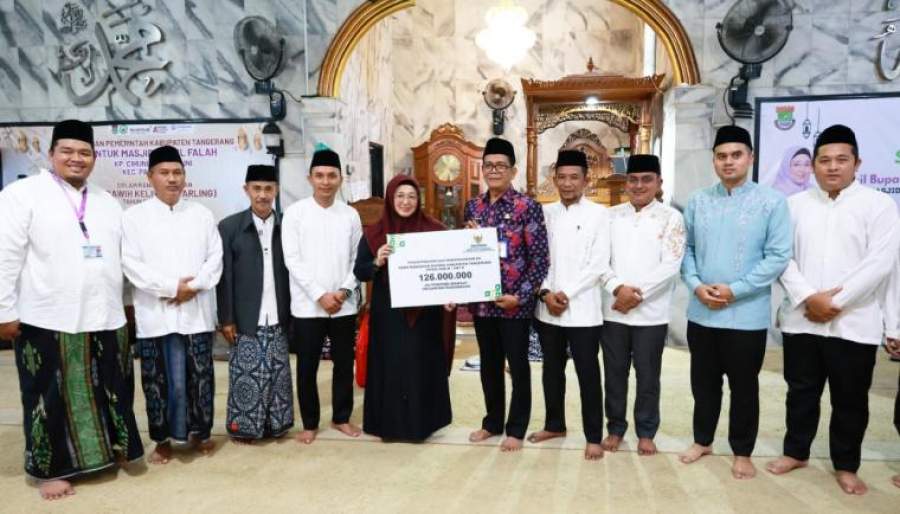 Wabup Intan Minta Masyarakat Desa Cihuni Jaga Keasrian dan Keharmonisan