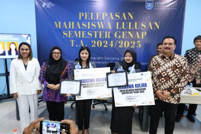 Wabup Intan Hadiri Wisuda Perdana TAU Tangerang, Pesan Lulusan Jadi Generasi Berdaya