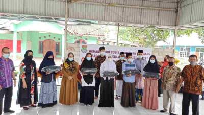 Dinas Sosial Kabupaten Tangerang Berikan Bantuan Kepada Anak Terlantar Luar Panti Tahun 2021