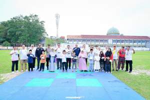 Mantap! Kecamatan Kelapa Dua Gelar Turnamen Sepak Bola Putri Pertama, KD PERTIWI Cup 1 Disambut Antusias Warga