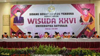 Plh Bupati Oku Hadiri Acara Wisuda Sarjana XXVI Universitas Baturaja