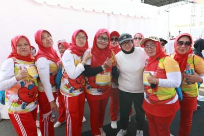 Wabup Intan Ajak Warga Tangerang Hidup Sehat di Peringatan Hari Jantung Sedunia 2025